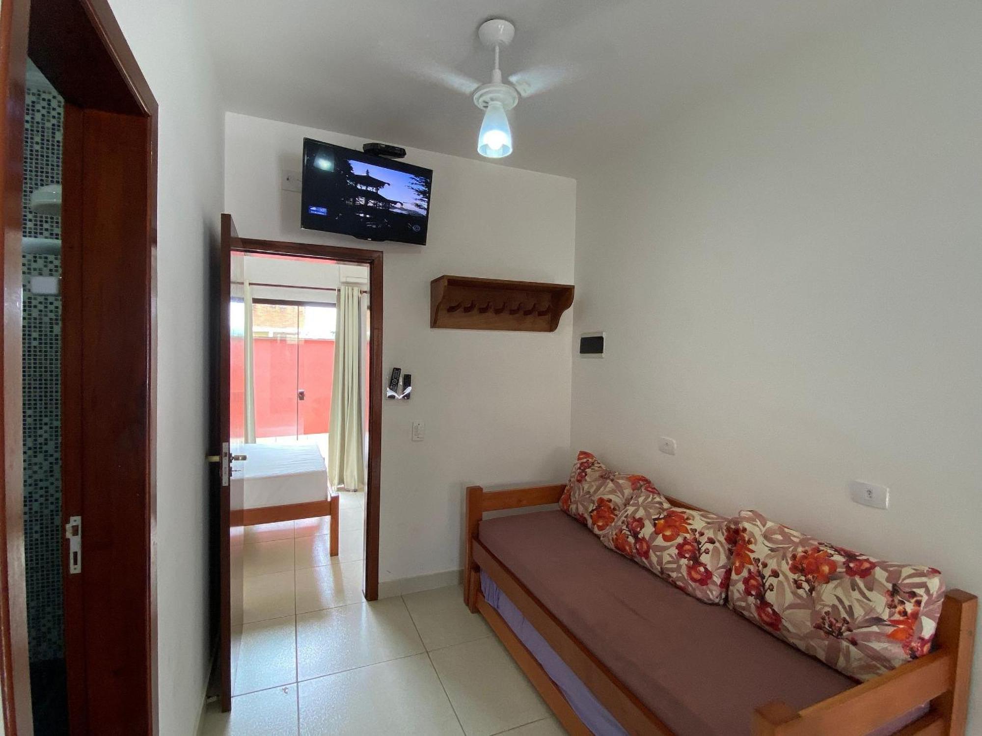 Residencial Porto Di Lazaro Apartment Ubatuba Exterior photo